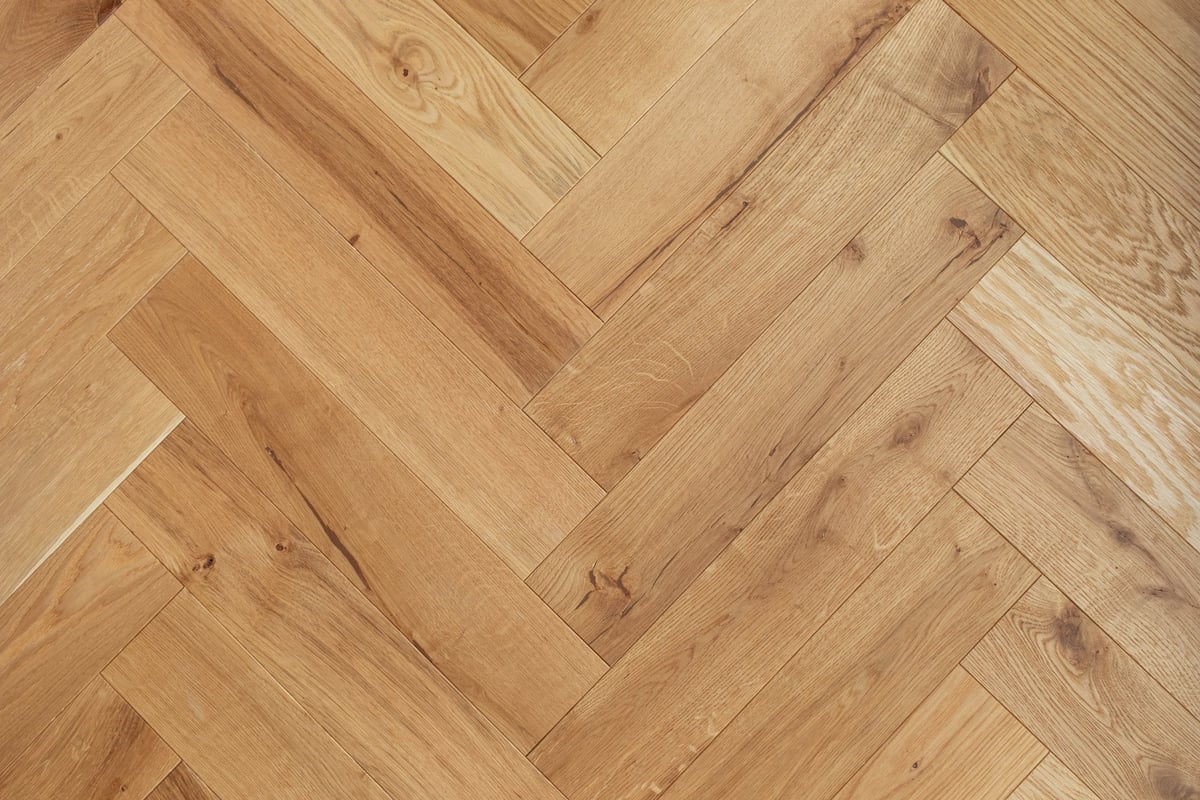 Natural wooden oak parquet flooring pattern